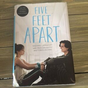 Book | Five Feet Apart
